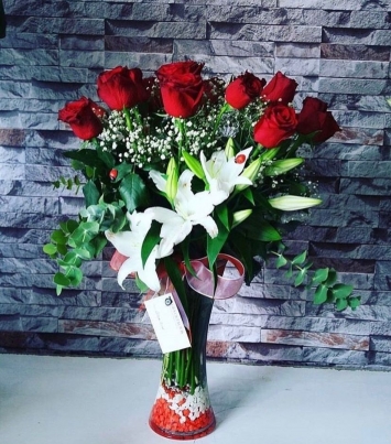lilyum gül