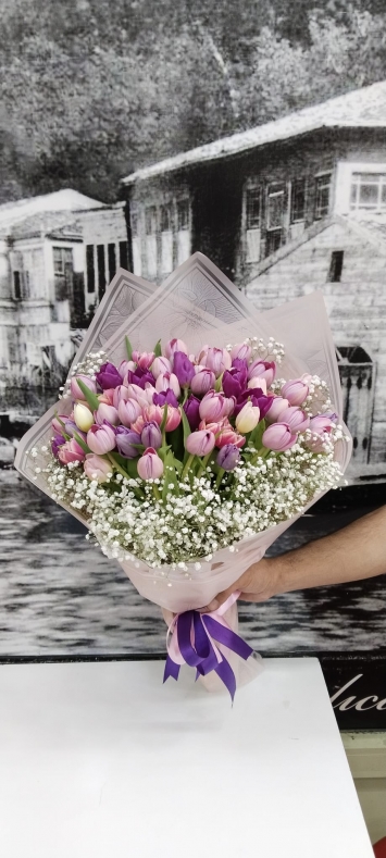 https://www.tugbaflowers.com/